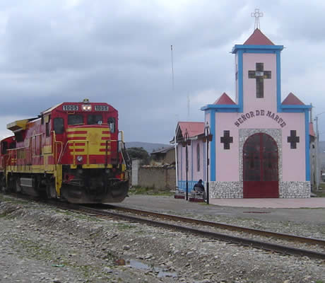 ferrocarril-iglesia-junin