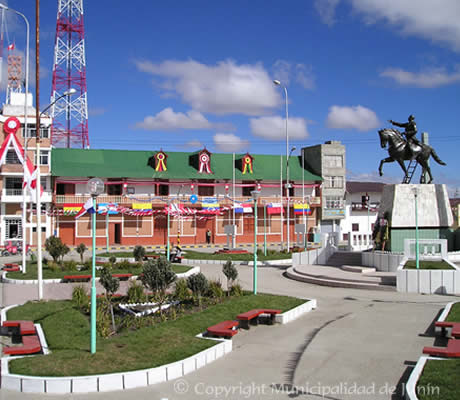 municipalidad y plaza de armas de la ciudad de junin